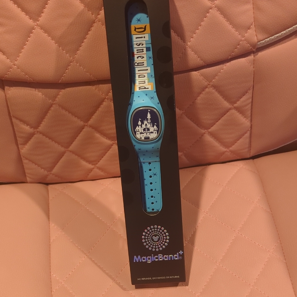 NEW Disneyland MagicBand+ Blue Marquee